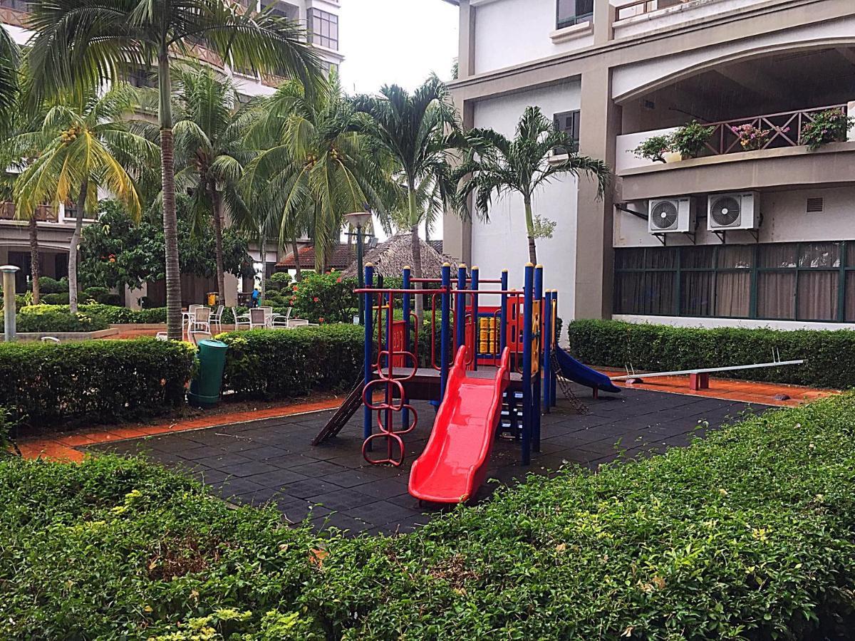 Amadel Residence 爱媄德民宿 16 Malacca Esterno foto